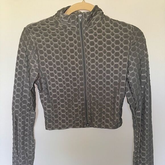 Silver honeycomb active set two piece leggings and long sleeve crop zip … - Picture 11 of 13